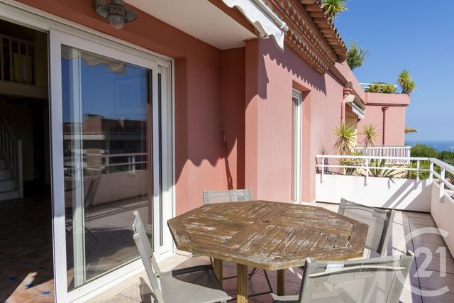 Appartement F3 à vendre - 3 pièces - 72,99 m2 - Mandelieu La Napoule - 06 - PROVENCE-ALPES-COTE-D-AZUR