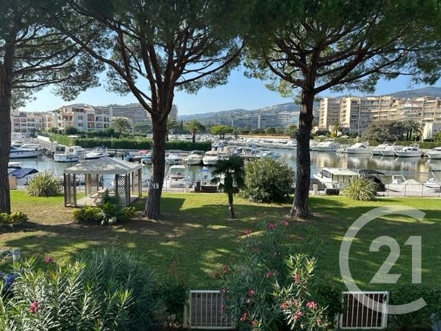 Appartement F2 à vendre - 2 pièces - 35,60 m2 - Mandelieu La Napoule - 06 - PROVENCE-ALPES-COTE-D-AZUR