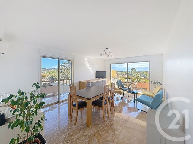 Appartement F3 à vendre - 3 pièces - 78 m2 - Mandelieu La Napoule - 06 - PROVENCE-ALPES-COTE-D-AZUR