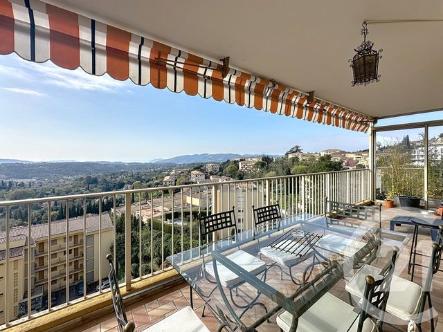 Appartement à vendre - 4 pièces - 79,39 m2 - Grasse - 06 - PROVENCE-ALPES-COTE-D-AZUR