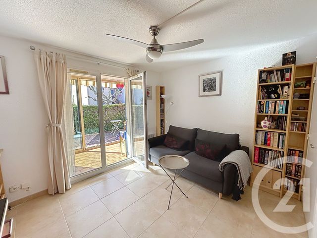 Appartement F2 à vendre - 2 pièces - 27,59 m2 - Mandelieu La Napoule - 06 - PROVENCE-ALPES-COTE-D-AZUR
