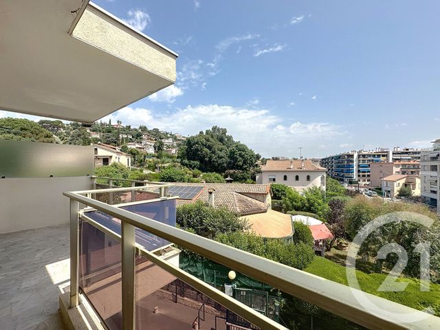 Appartement F2 à vendre - 2 pièces - 39,27 m2 - Mandelieu La Napoule - 06 - PROVENCE-ALPES-COTE-D-AZUR