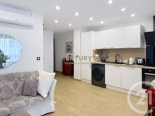 Appartement F1 à vendre - 2 pièces - 44,28 m2 - Mandelieu La Napoule - 06 - PROVENCE-ALPES-COTE-D-AZUR