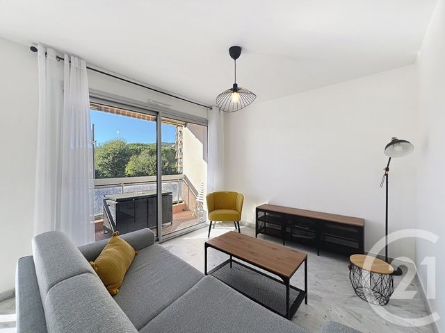 Appartement T2 à louer - 2 pièces - 48,13 m2 - Mandelieu La Napoule - 06 - PROVENCE-ALPES-COTE-D-AZUR