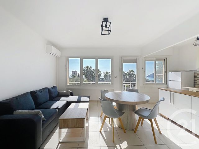 Appartement T2 à louer - 2 pièces - 38,39 m2 - Mandelieu La Napoule - 06 - PROVENCE-ALPES-COTE-D-AZUR