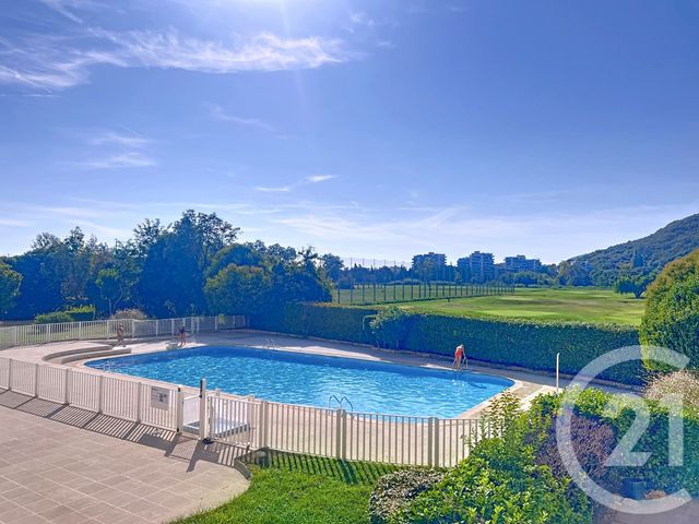 Appartement T2 à louer - 2 pièces - 44,68 m2 - Mandelieu La Napoule - 06 - PROVENCE-ALPES-COTE-D-AZUR