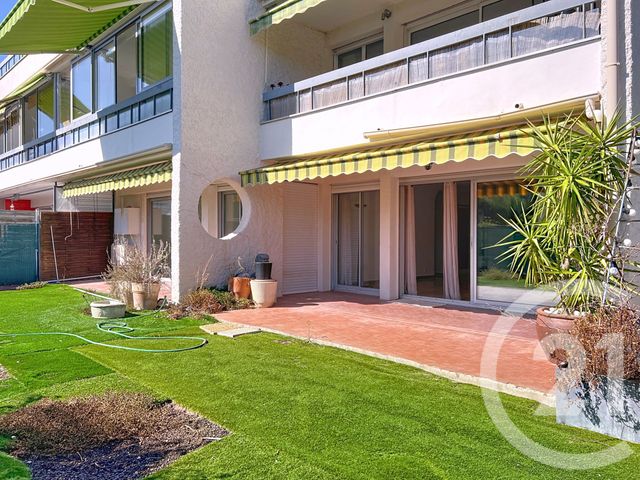 Appartement F3 à louer - 3 pièces - 85 m2 - Mandelieu La Napoule - 06 - PROVENCE-ALPES-COTE-D-AZUR