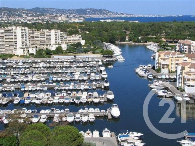 Afficher la photo en grand Parking à louer - 13,80 m2 - Mandelieu La Napoule - 06 - PROVENCE-ALPES-COTE-D-AZUR